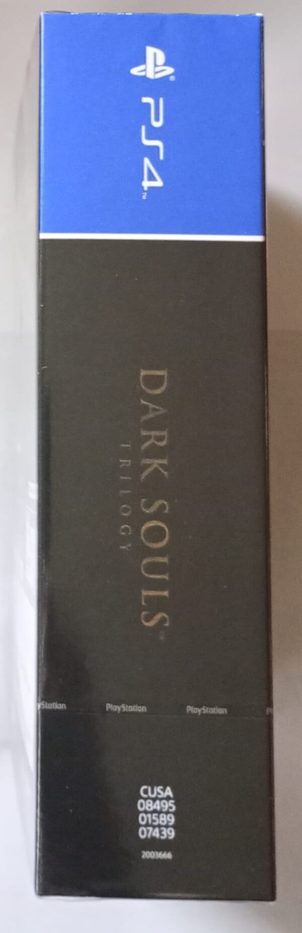 Dark Souls Trilogy lateral 2